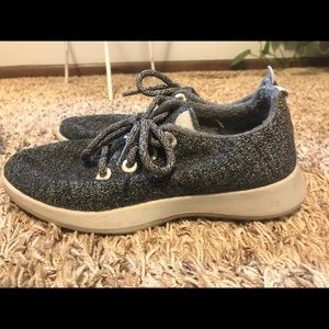 Grey allbird tennis shoes